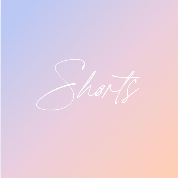 Shorts ✨ - Picture 1 of 1